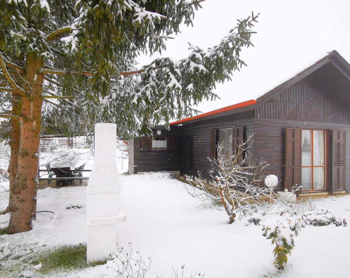 Merikotka - A Cozy Wooden Cottage, Slovenia Braslovce ภายนอก รูปภาพ