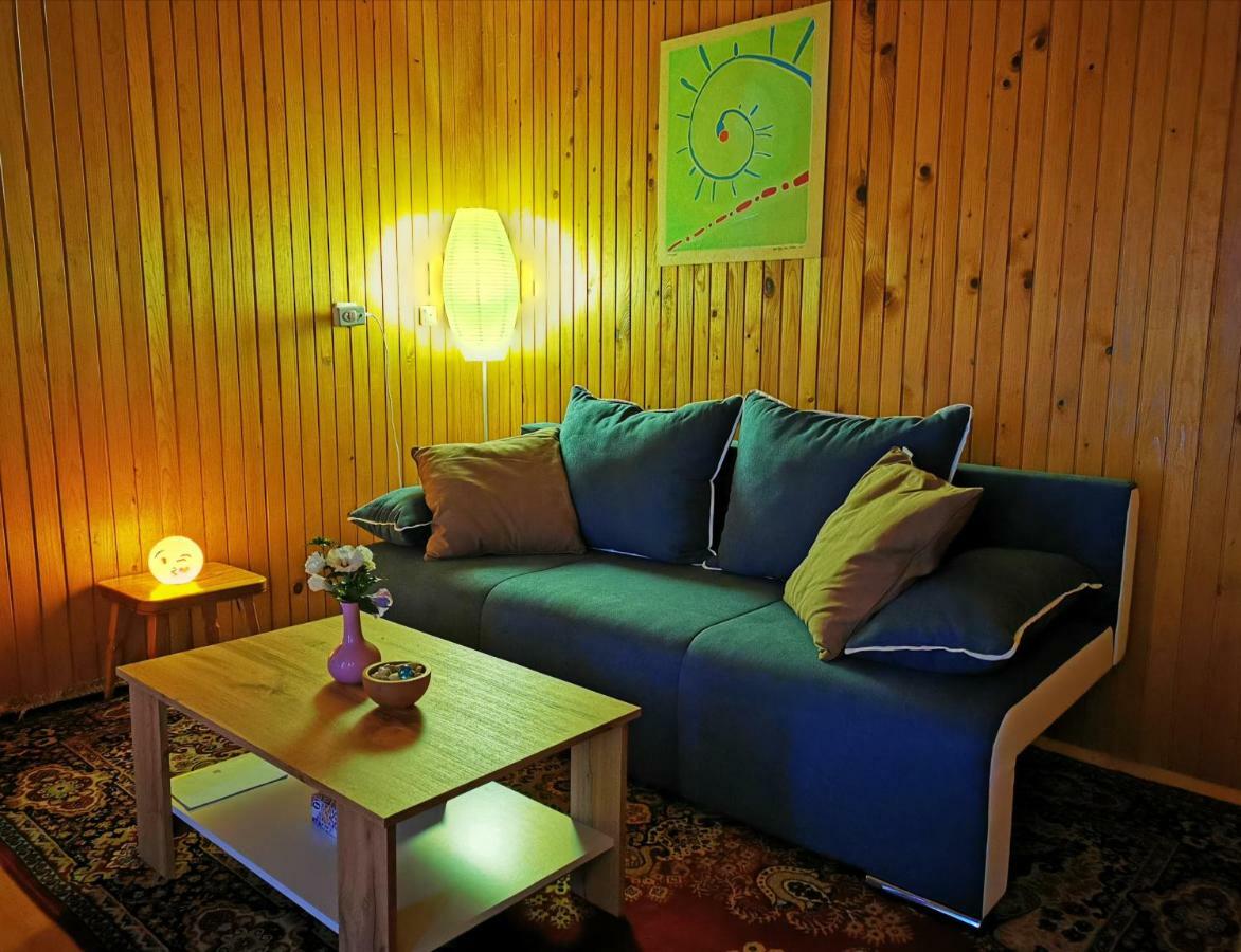 Merikotka - A Cozy Wooden Cottage, Slovenia Braslovce ภายนอก รูปภาพ